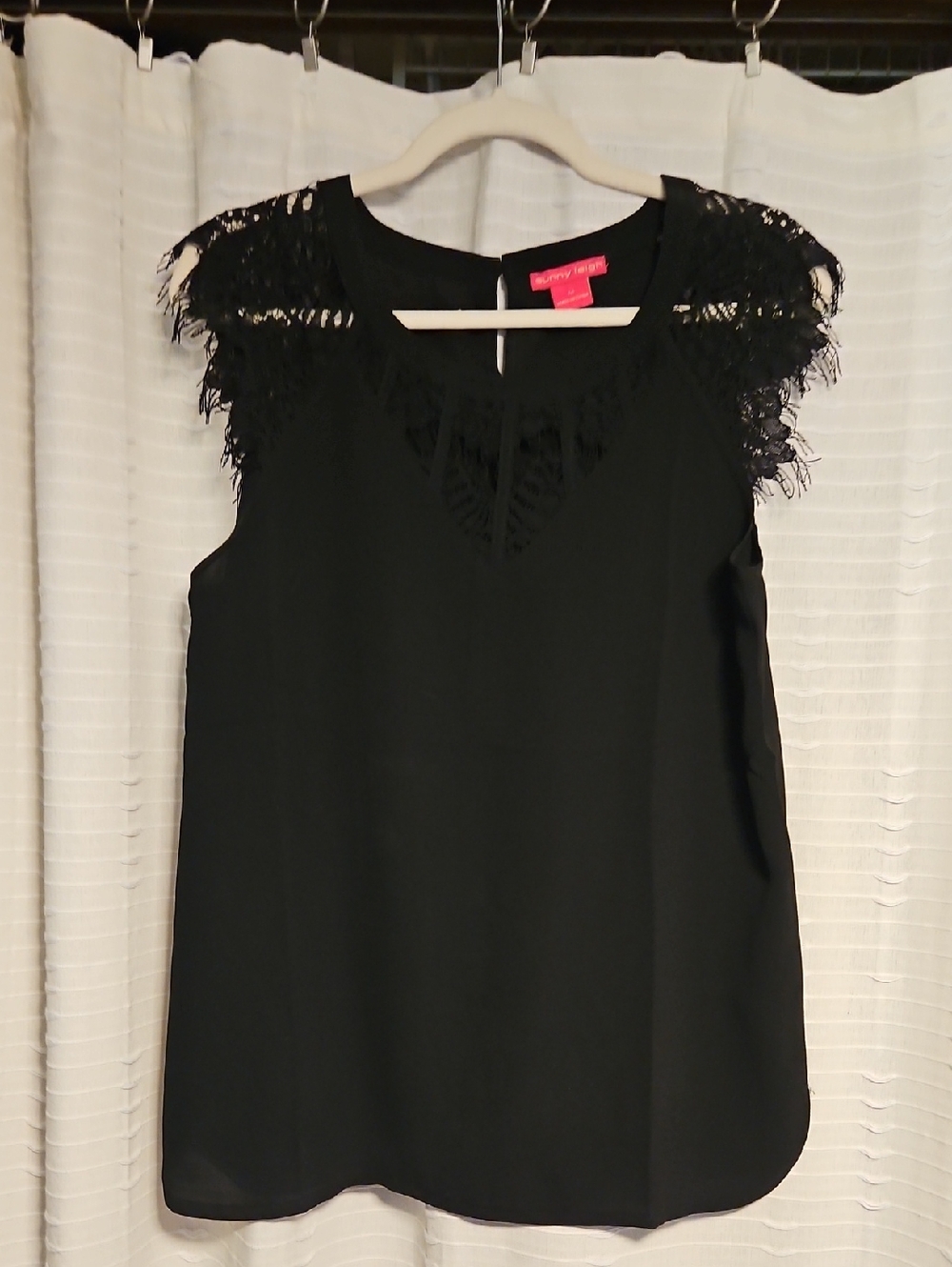 Sunny Leigh Black Sleeveless Lace-Trim Top